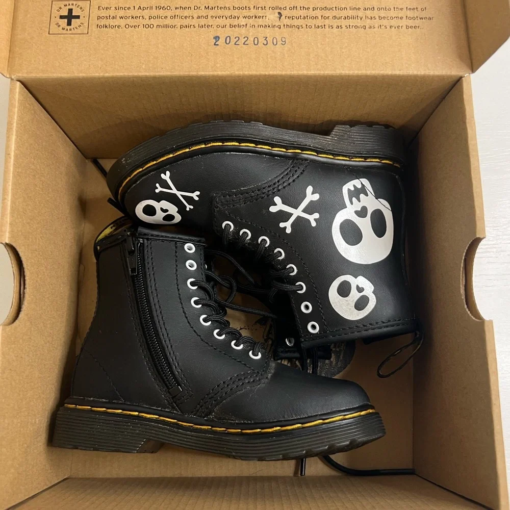 Dr. Martens Kids Black Leather Lace-Up Boots with White Skull Graphics